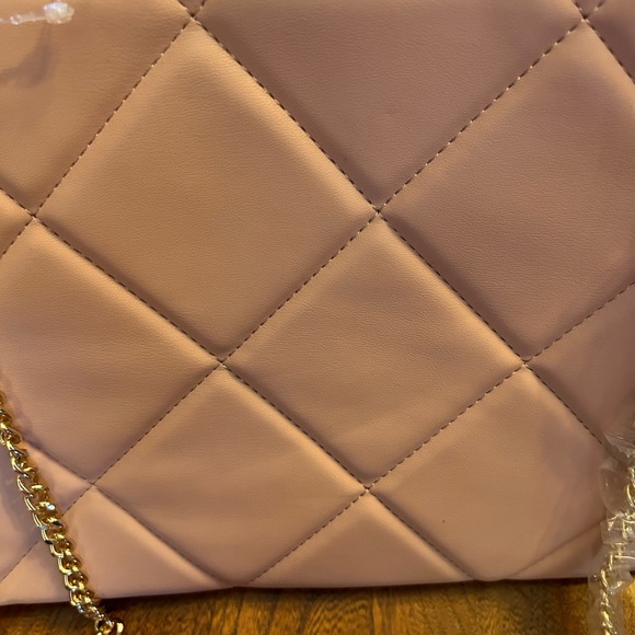 Badgley Mischka Blush Quilted Bag Letter Lock NWT!! - Picture 8 of 15